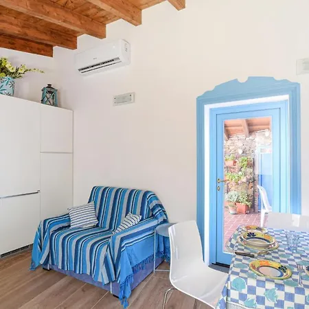 1 Bedroom Beautiful In בית נופש *