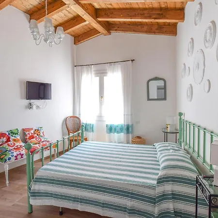 בית נופש 1 Bedroom Beautiful In סיניסקולה
